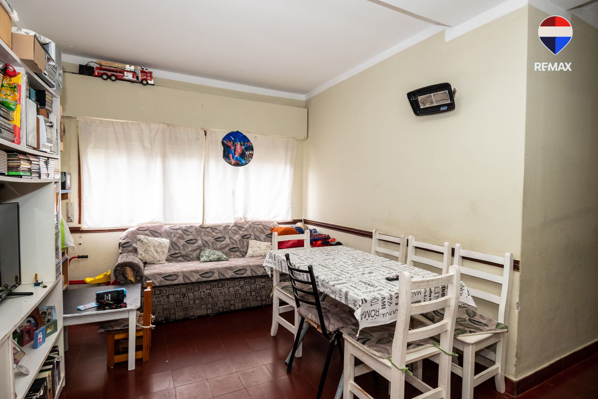 DEPARTAMENTO AMPLIO EN VENTA MACROCENTRO 3 DORM - foto 2