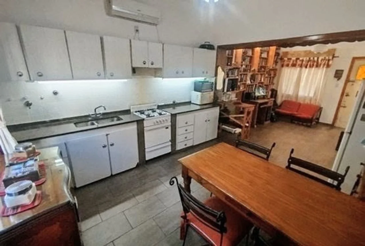 Casa en venta en Temperley, foto 5
