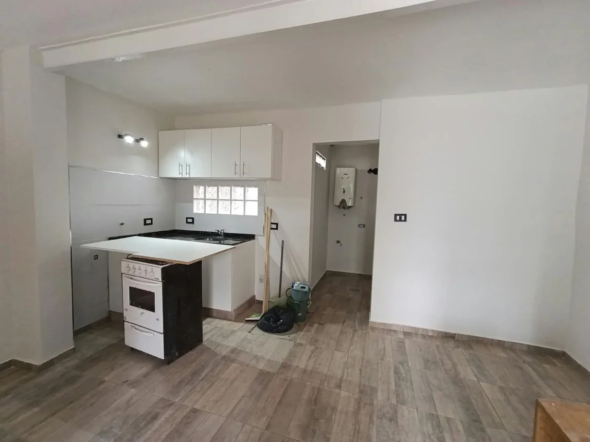PH de 8 ambientes en venta en La Plata, Calle 30 1800, foto 4