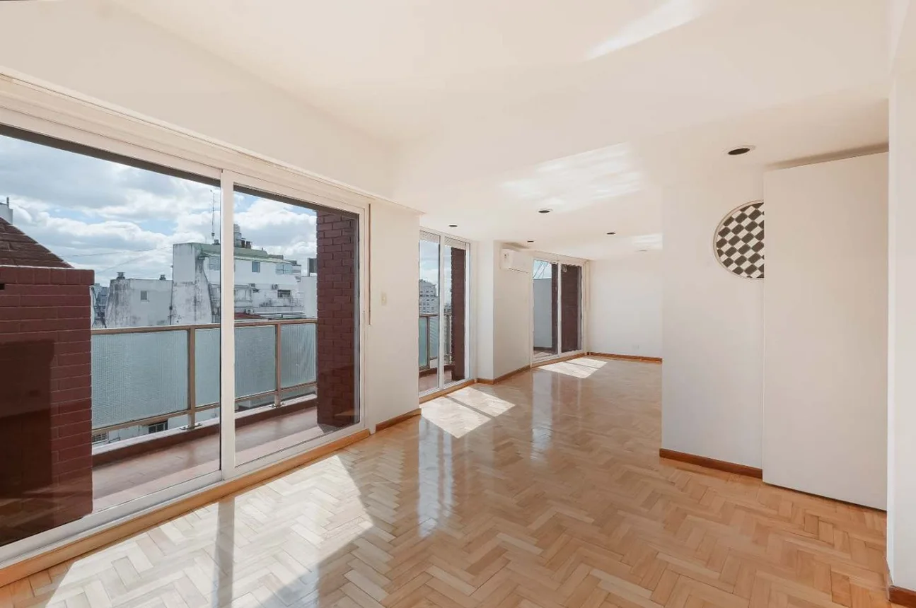 Dúplex en alquiler en Recoleta, Avenida Pueyrredón 1800