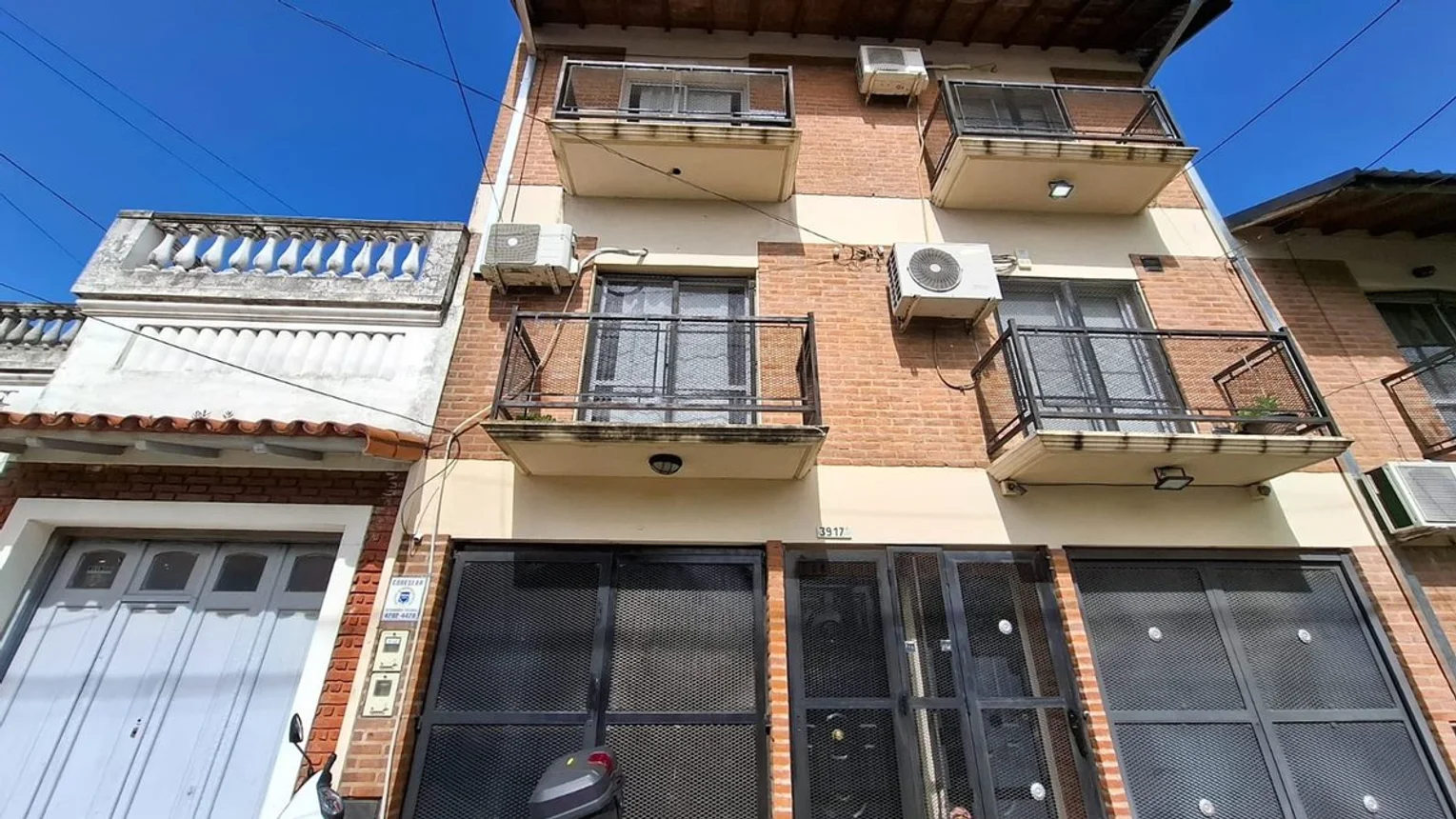 PH de 3 ambientes en venta en Sarandí, Villegas 3900