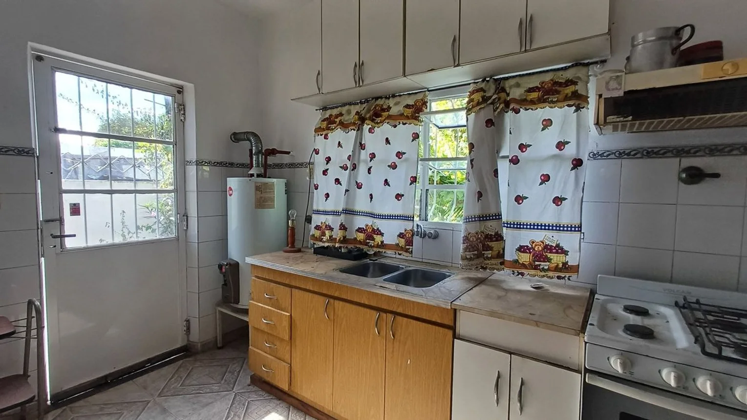 Casa en venta en Banfield, foto 3