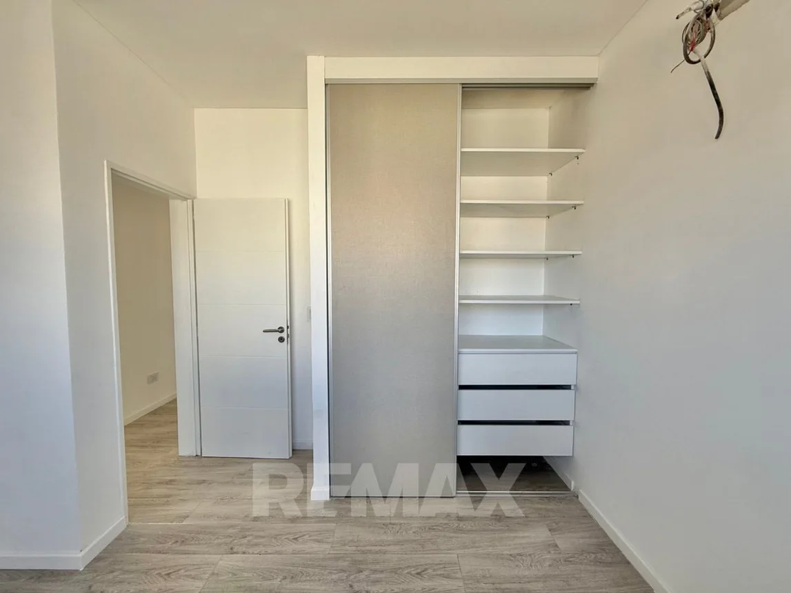 Casa dúplex en venta en Pilar, foto 5