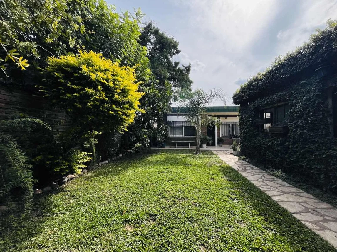 Casa de 4 ambientes en venta en Villa Bosch, San Lorenzo 800, foto 3