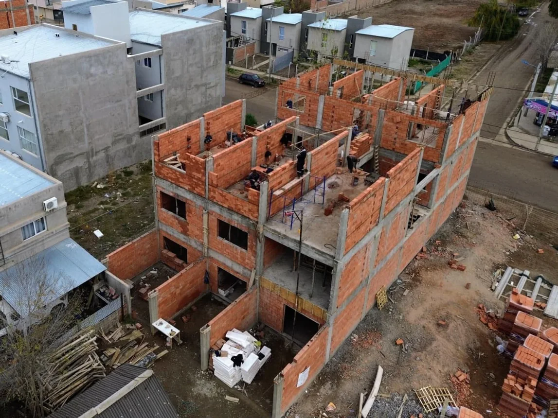 Venta depto en construccion 2 dormi ed. lumen nqn, foto 5