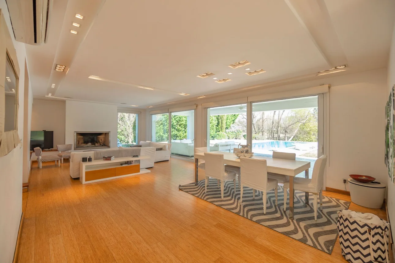 Casa en venta en Pilar, foto 3