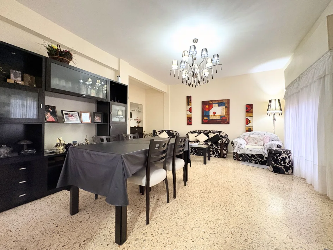 Casa en venta en Caseros, foto 2