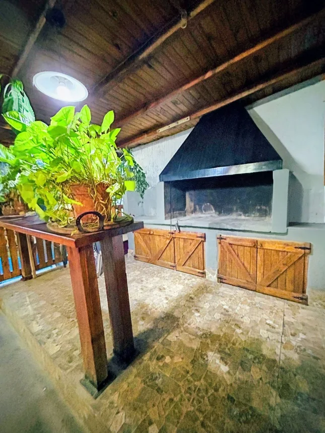 Casa de 5 ambientes en venta en Guaymallén, Lamadrid 600, foto 4