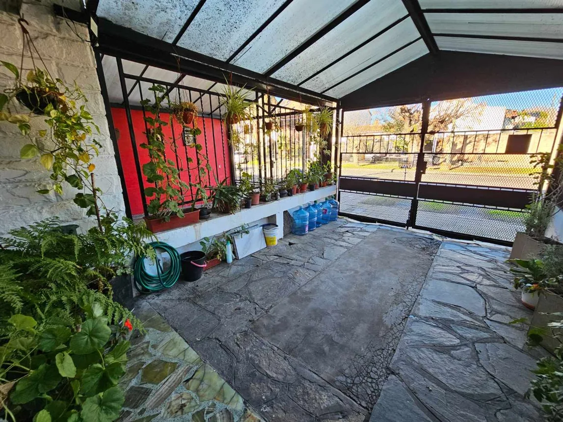 Casa dúplex en venta en Castelar