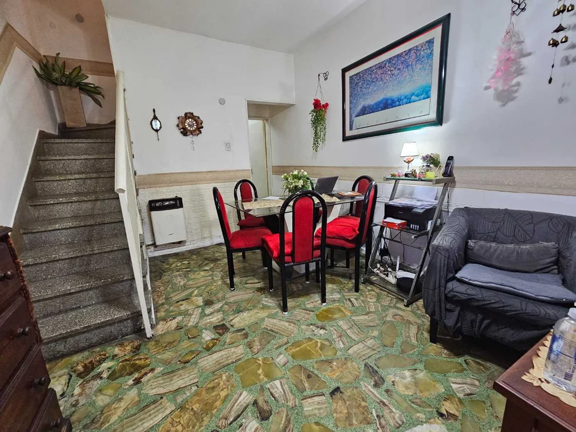 Casa dúplex en venta en Castelar, foto 4