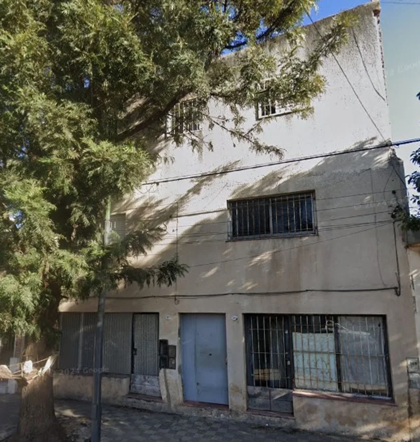 Venta inmueble en block barrio general bustos, foto 1