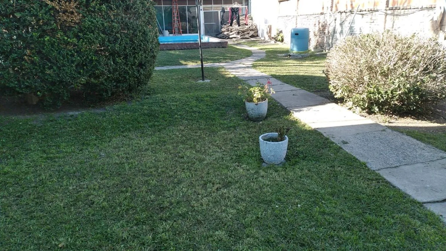 Casa en venta en La Plata, foto 2