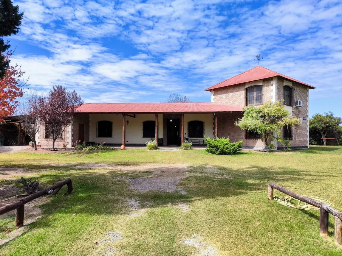 Casa en venta en Guaymallén, foto 3
