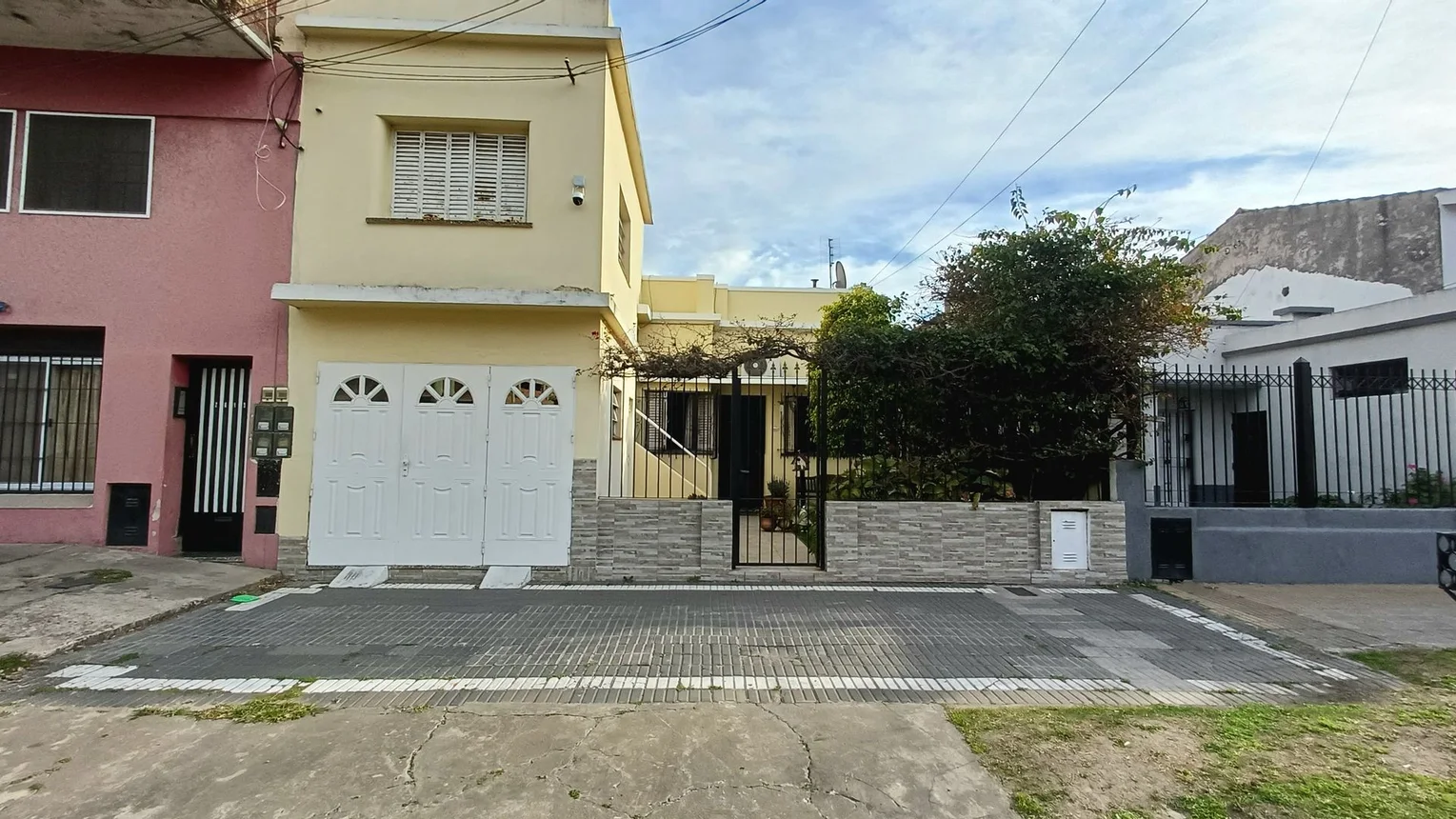 Casa de 6 ambientes en venta en Remedios de Escalada, Almeyra 2600, foto 3