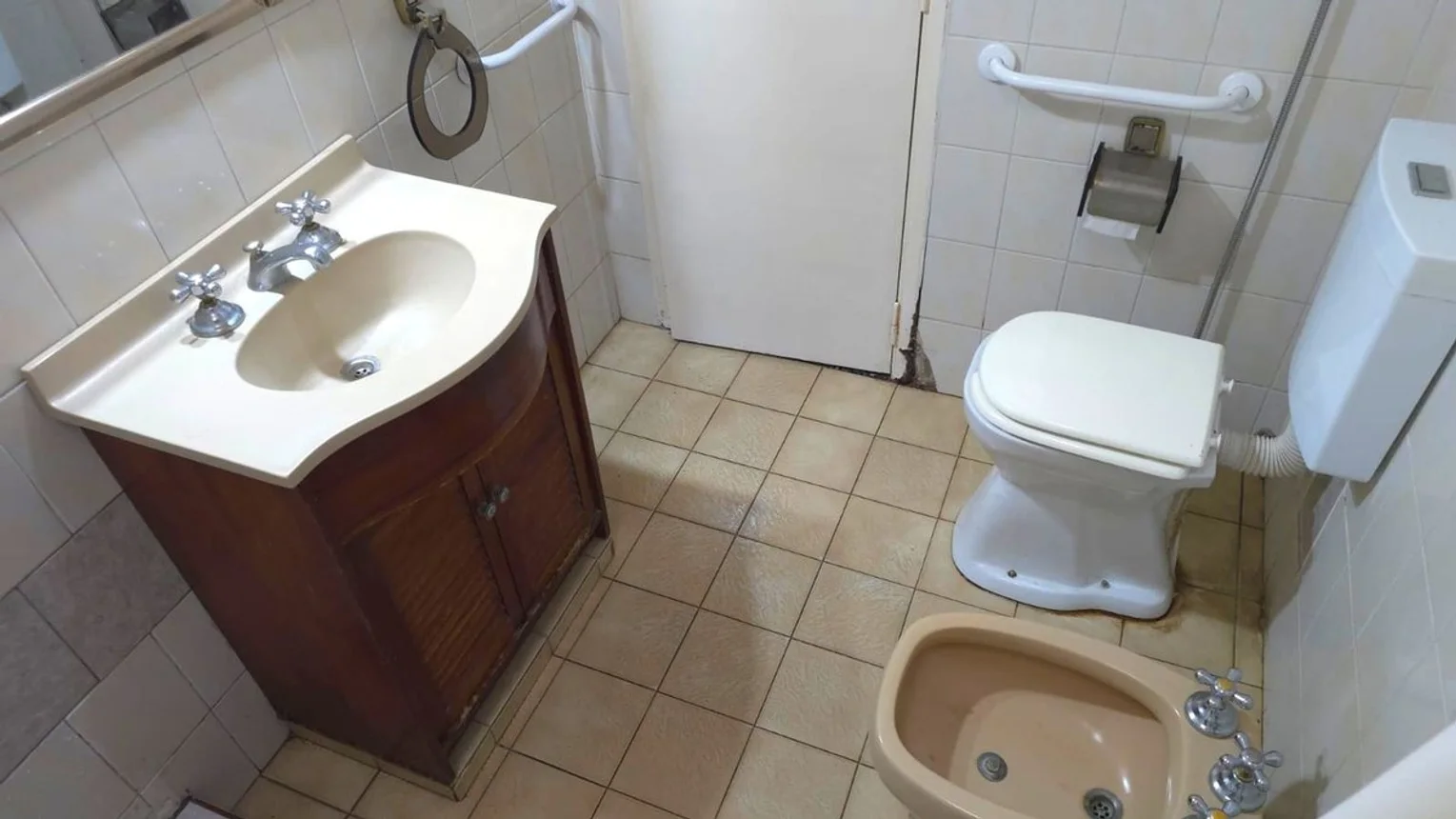 Venta- casa 4 amb. c/cochera- ituzaingo, foto 5