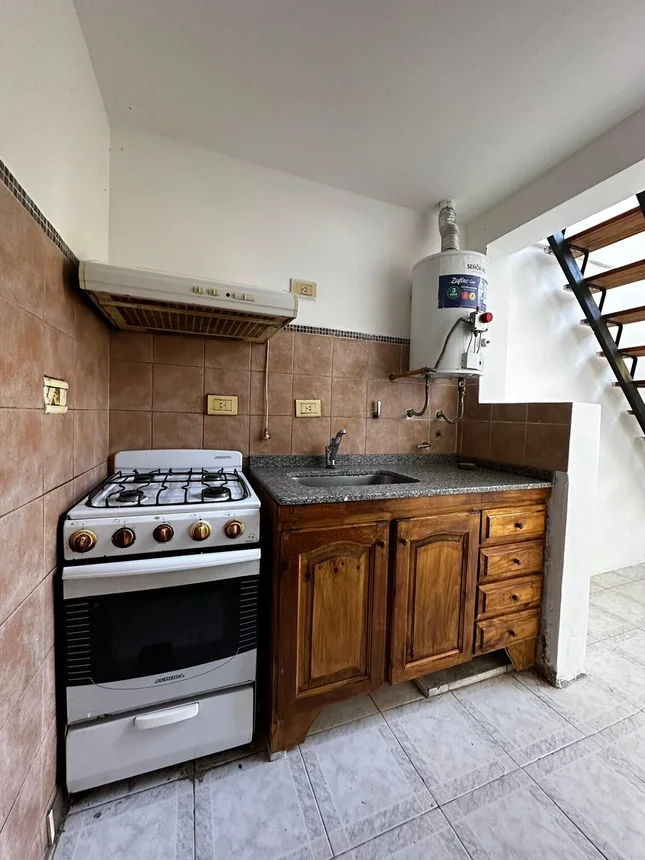 Venta duplex 1 dormitorio españa y hospitales, foto 2