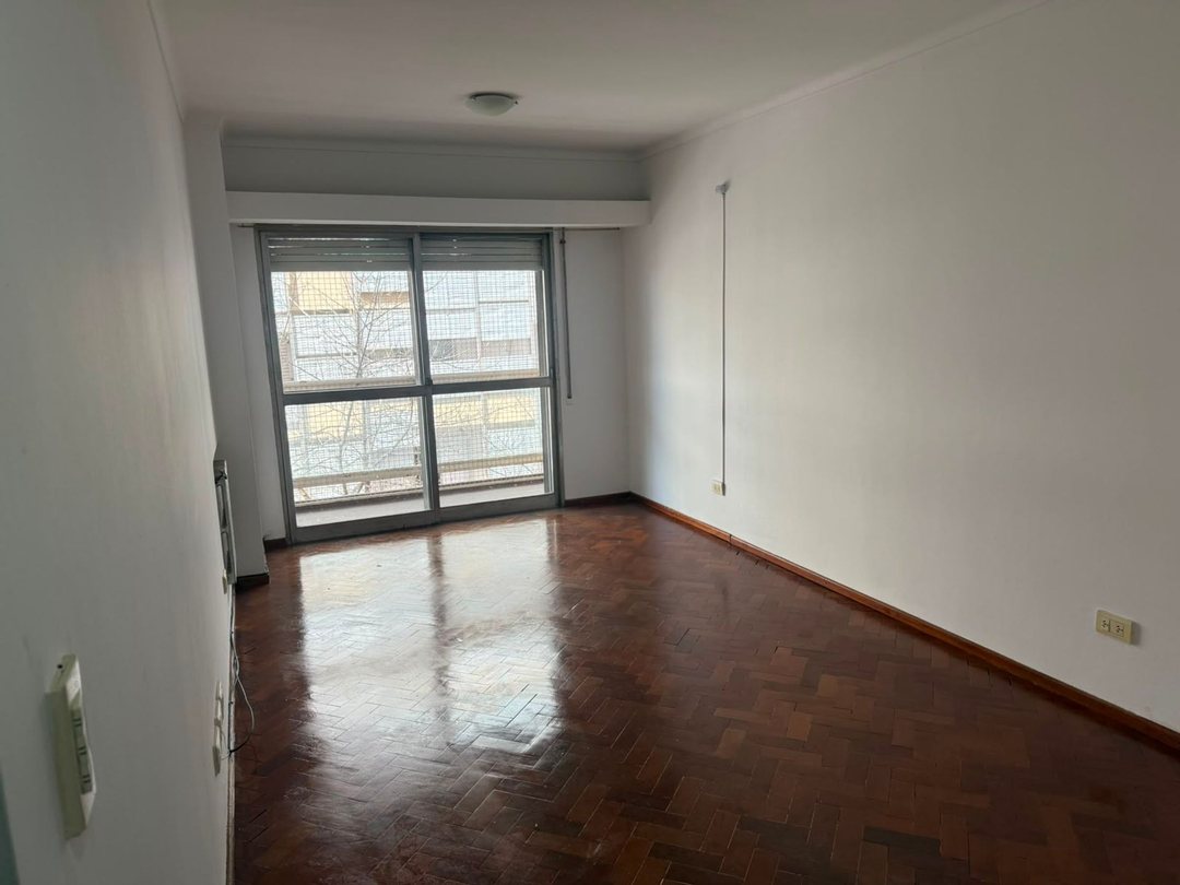 VENTA DEPARTAMENTO 2 DORMITORIOS. ESPAÑA 700.