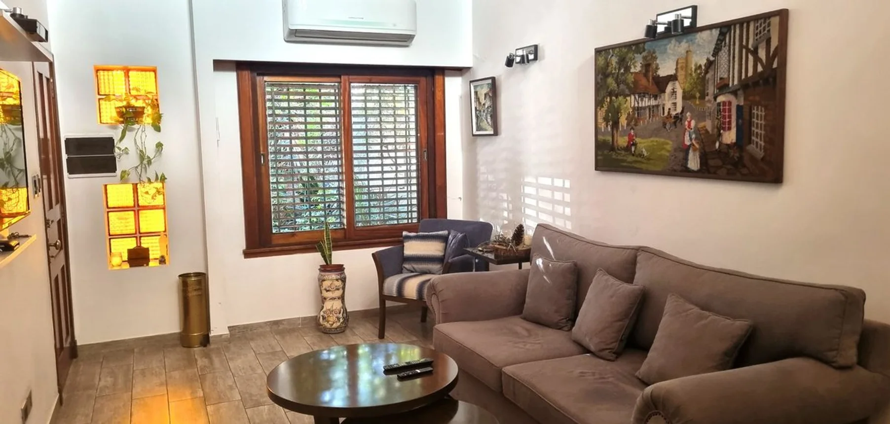 Casa de 7 ambientes en venta en Wilde, Emilio Zola 6300