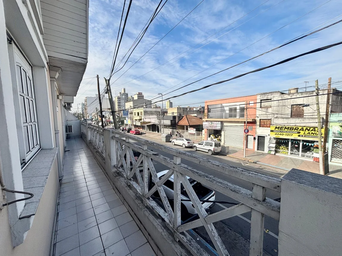 Departamento en venta en Lanús Oeste, foto 2