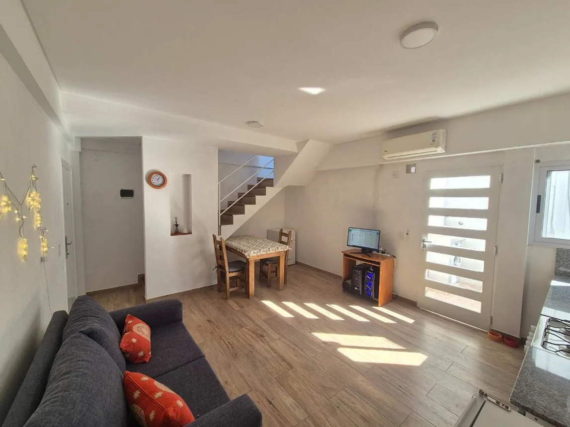 PH de 2 ambientes en venta en Liniers, Patrón 7300