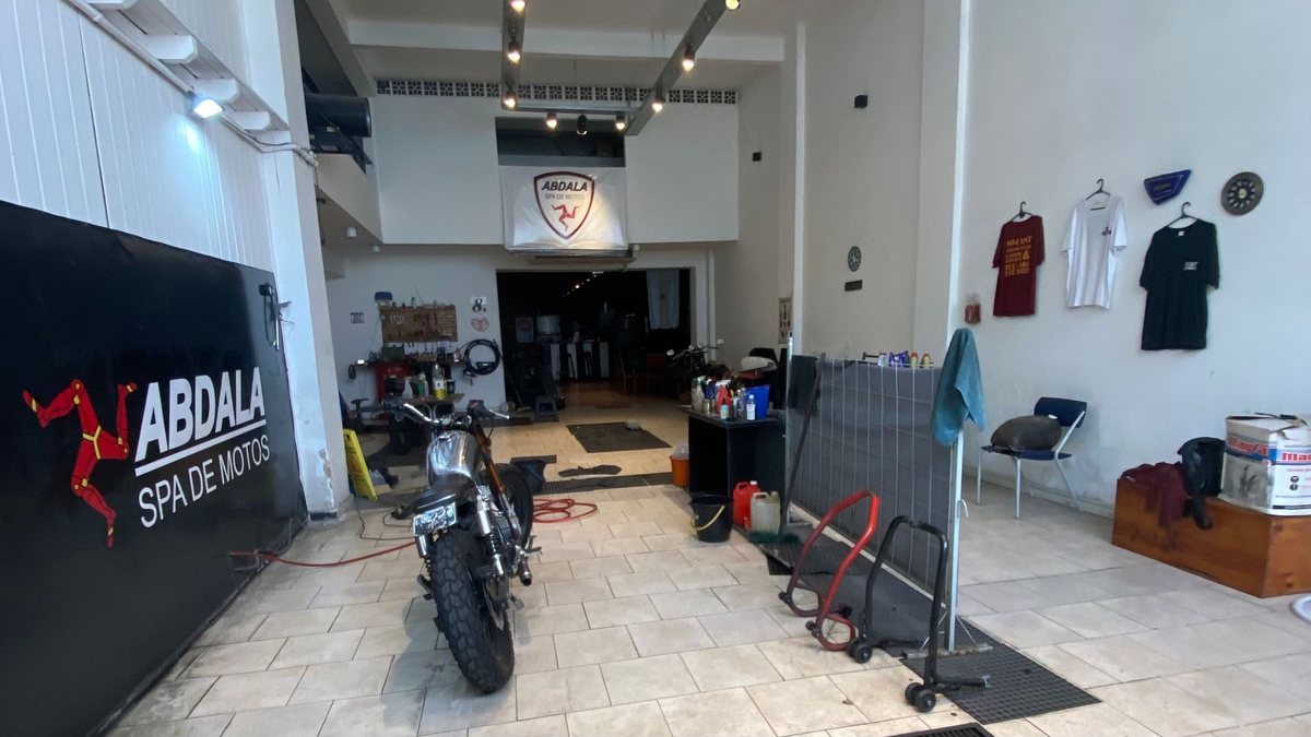 Foto 10 — VENTA LOCAL COMERCIAL DEPOSITO MORON