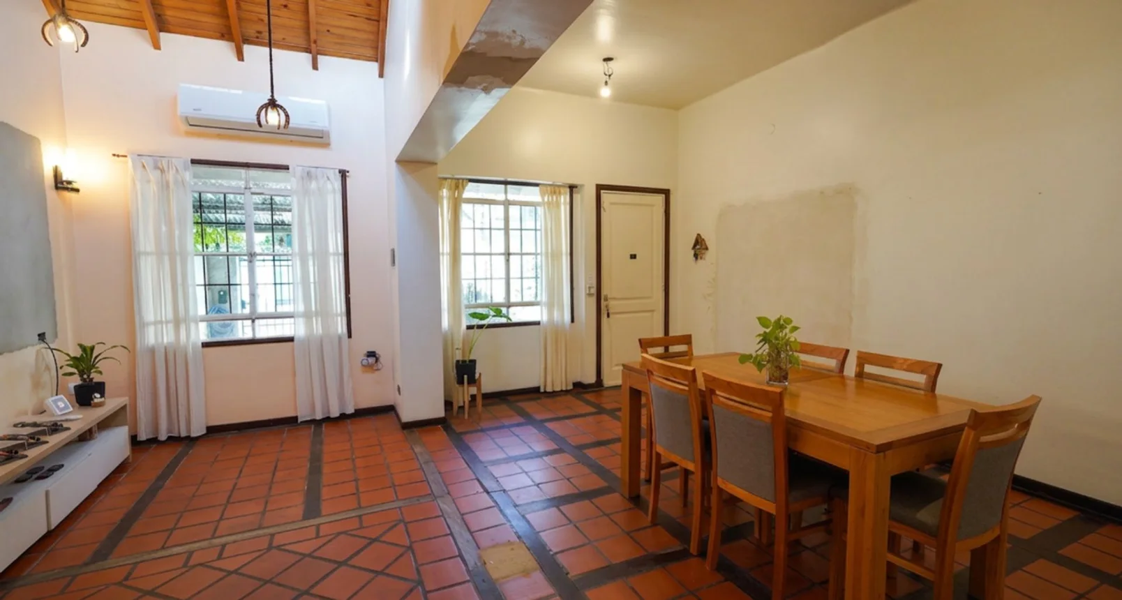 Casa de 4 ambientes en venta en Villa Ballester, Paraná 2400, foto 2