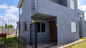 Casa familiar  4 dorm en excelente entorno