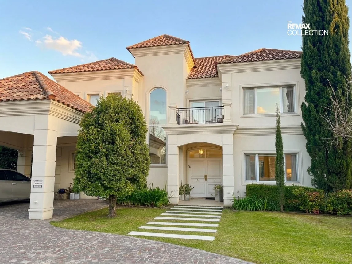 Casa en venta en Pilar