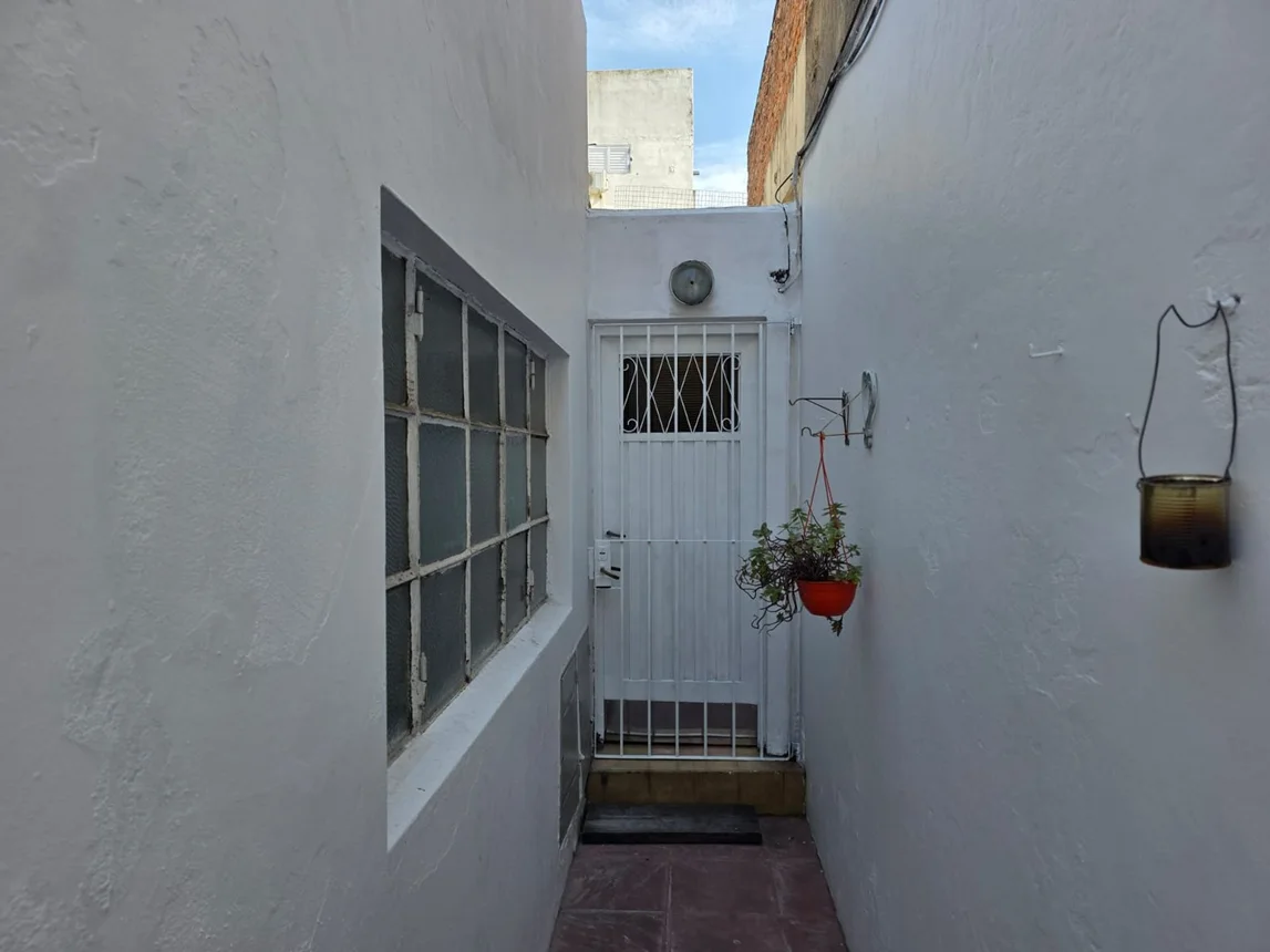 PH de 3 ambientes en venta en Valentín Alsina, Avenida Presidente Bernardino Rivadavia 600