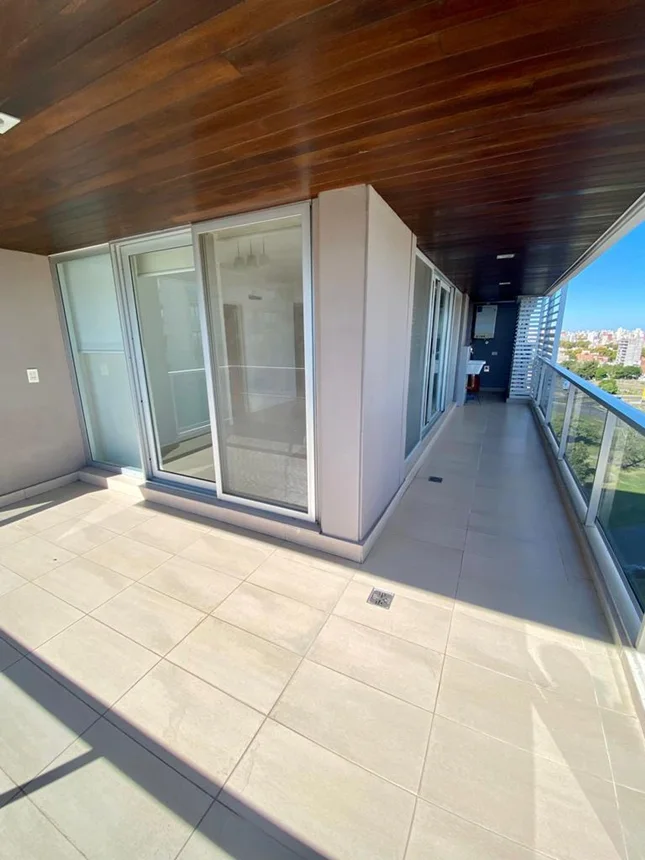 Departamento de 3 ambientes en alquiler en Rosario, Avenida Caseros 100, foto 2