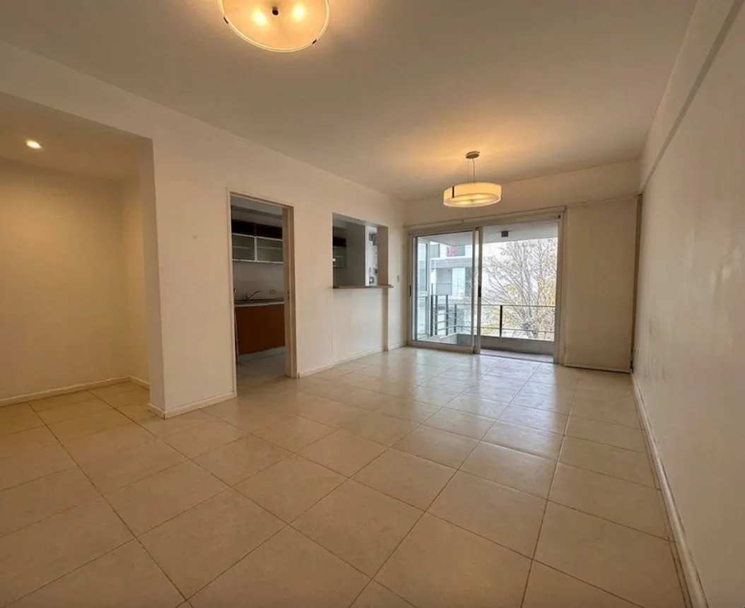 Departamento de 3 ambientes en venta en La Plata, 43 E/ 13 y 14 900, foto 2