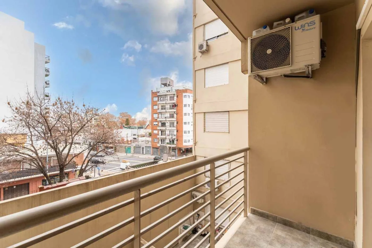 Departamento de 2 ambientes en venta en Parque Avellaneda, Directorio 3300