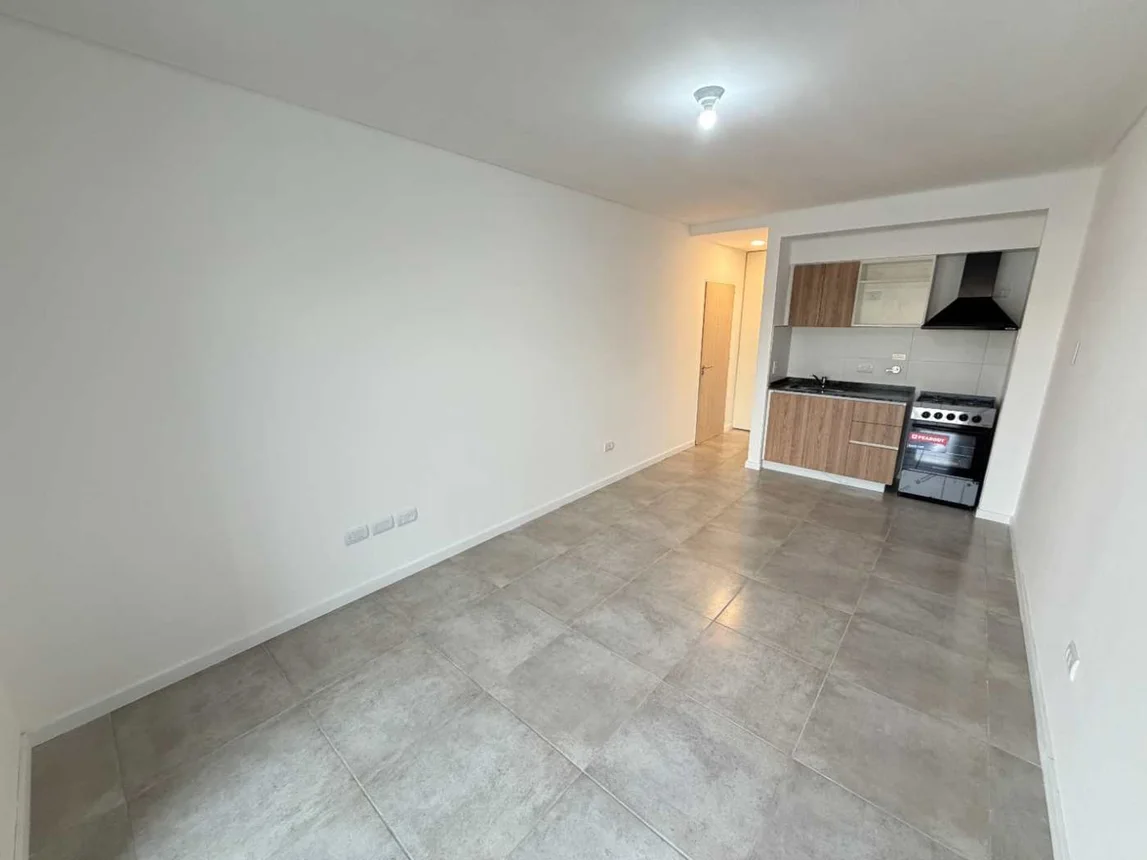 Monoambiente en venta en Santos Lugares, Lisandro de la Torre 2200
