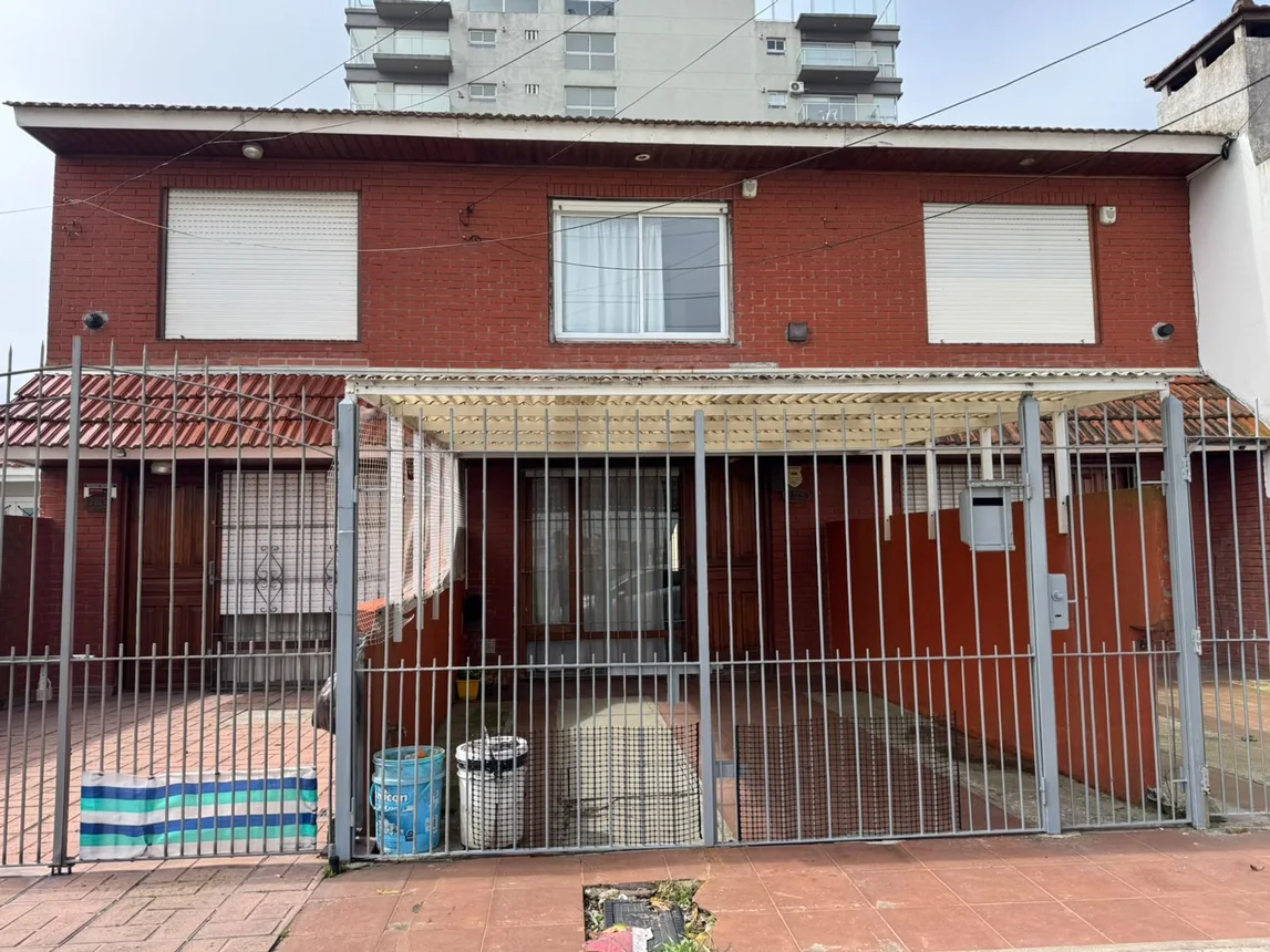PH de 3 ambientes en venta en Mar del Plata, López de Gomara 3900