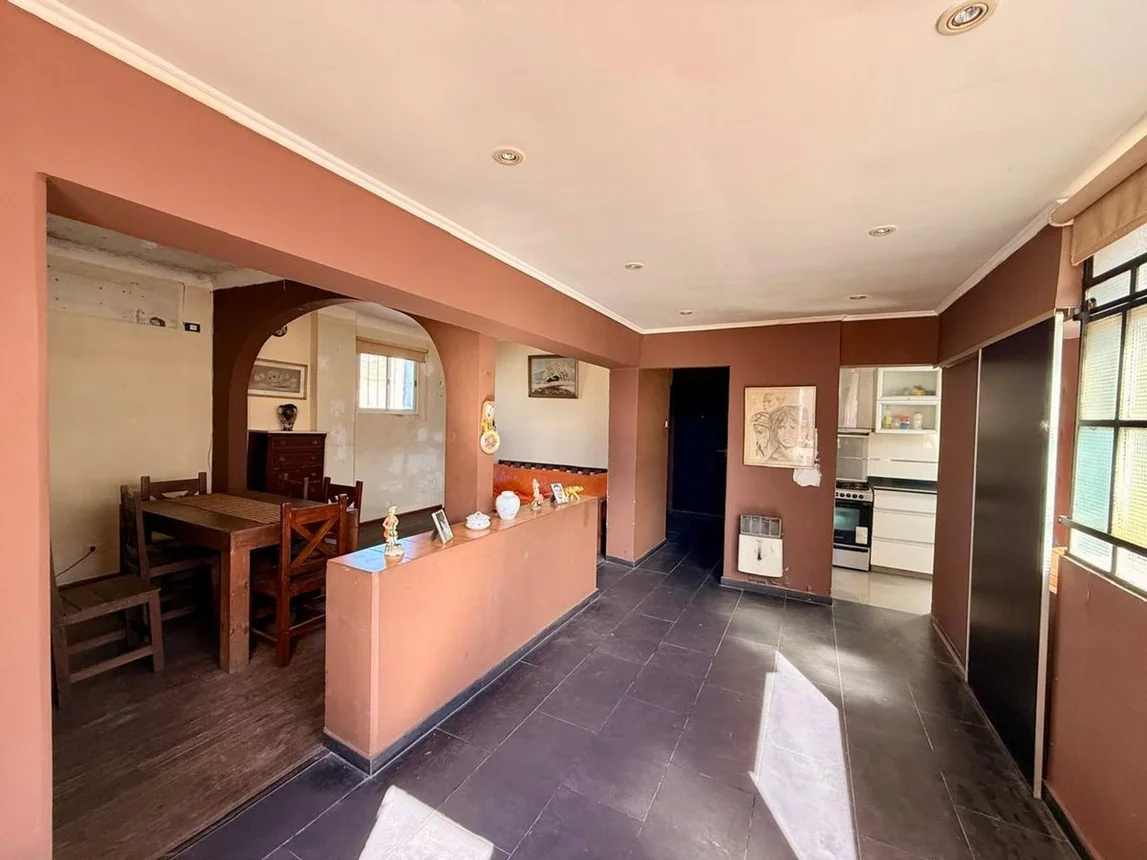 PH de 3 ambientes en venta en Lanús Oeste, Intendente Manuel Quindimil 800