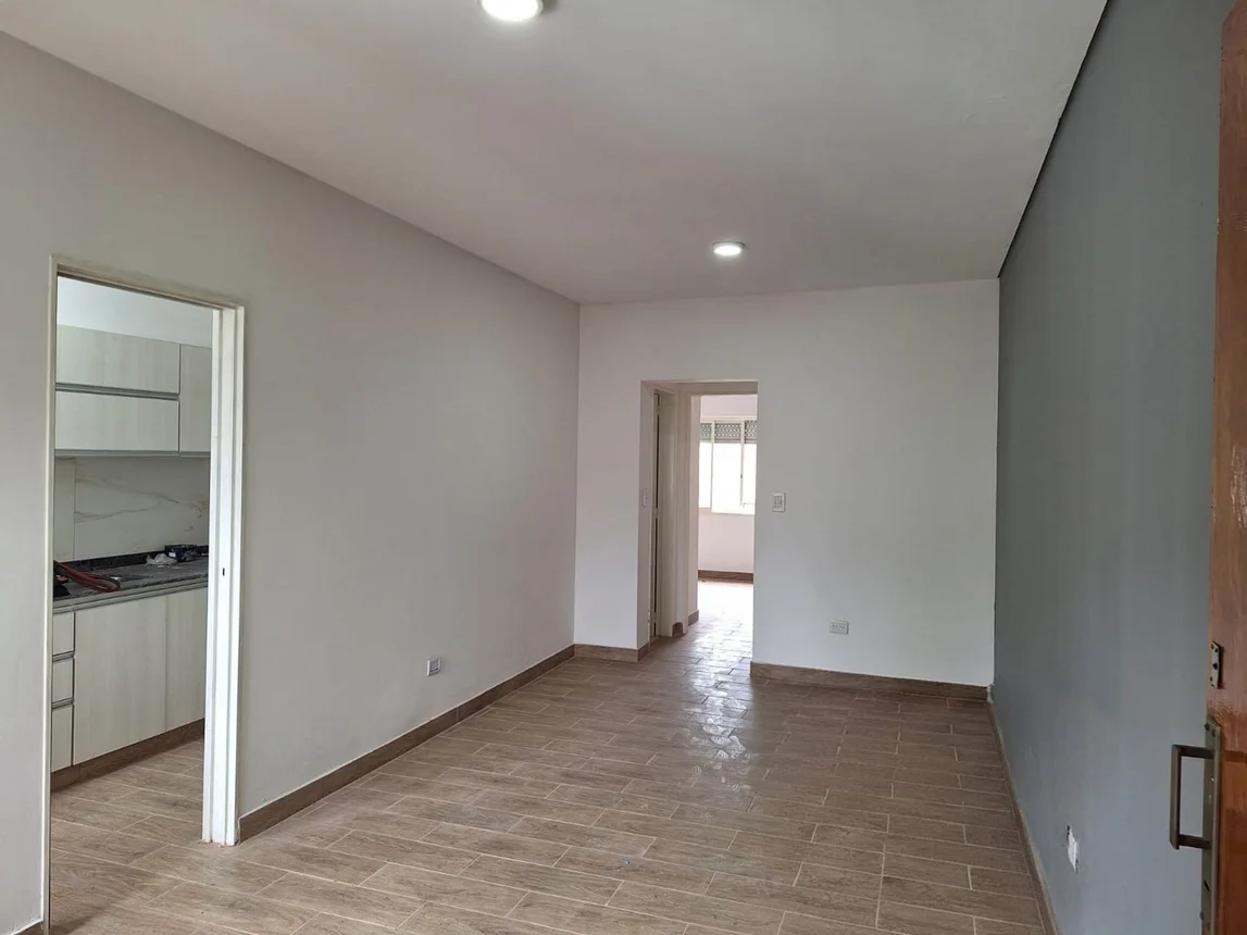 Departamento de 2 ambientes en venta en Lomas de Zamora, General José de San Martín 0
