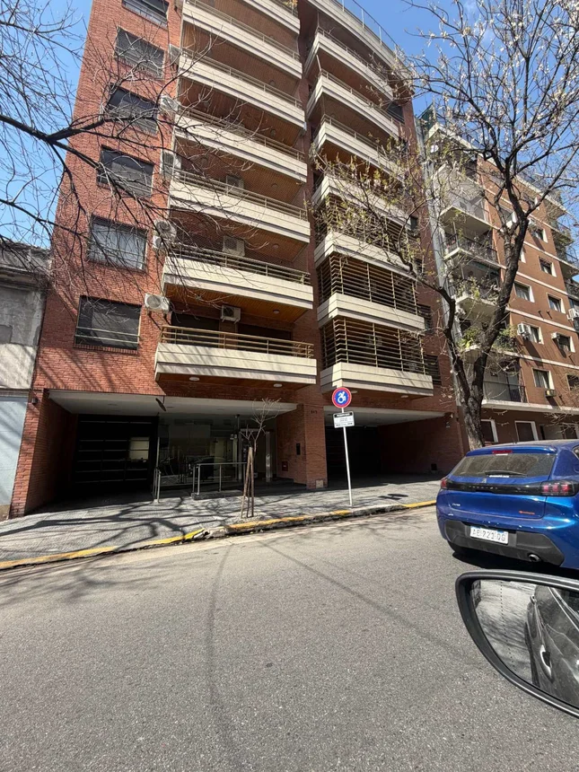 Departamento de 3 ambientes en venta en Caballito, Hidalgo 800
