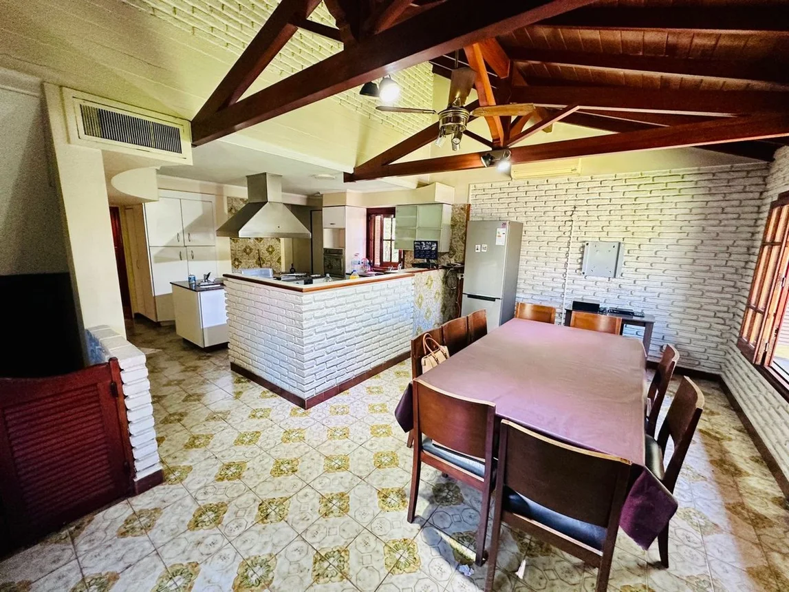 Casa de 8 ambientes en venta en San Isidro, Intendente Tomkinson 3300, foto 3