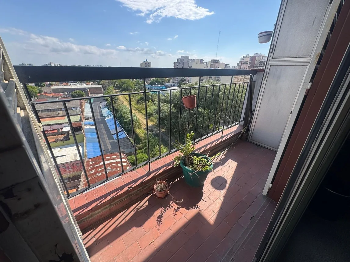 Departamento de 4 ambientes en venta en Avellaneda, Avenida Bartolomé Mitre 1400, foto 3