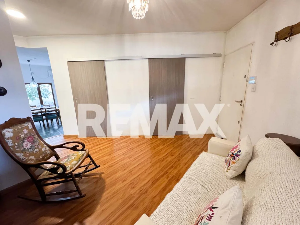 Casa en venta en Neuquén, foto 3