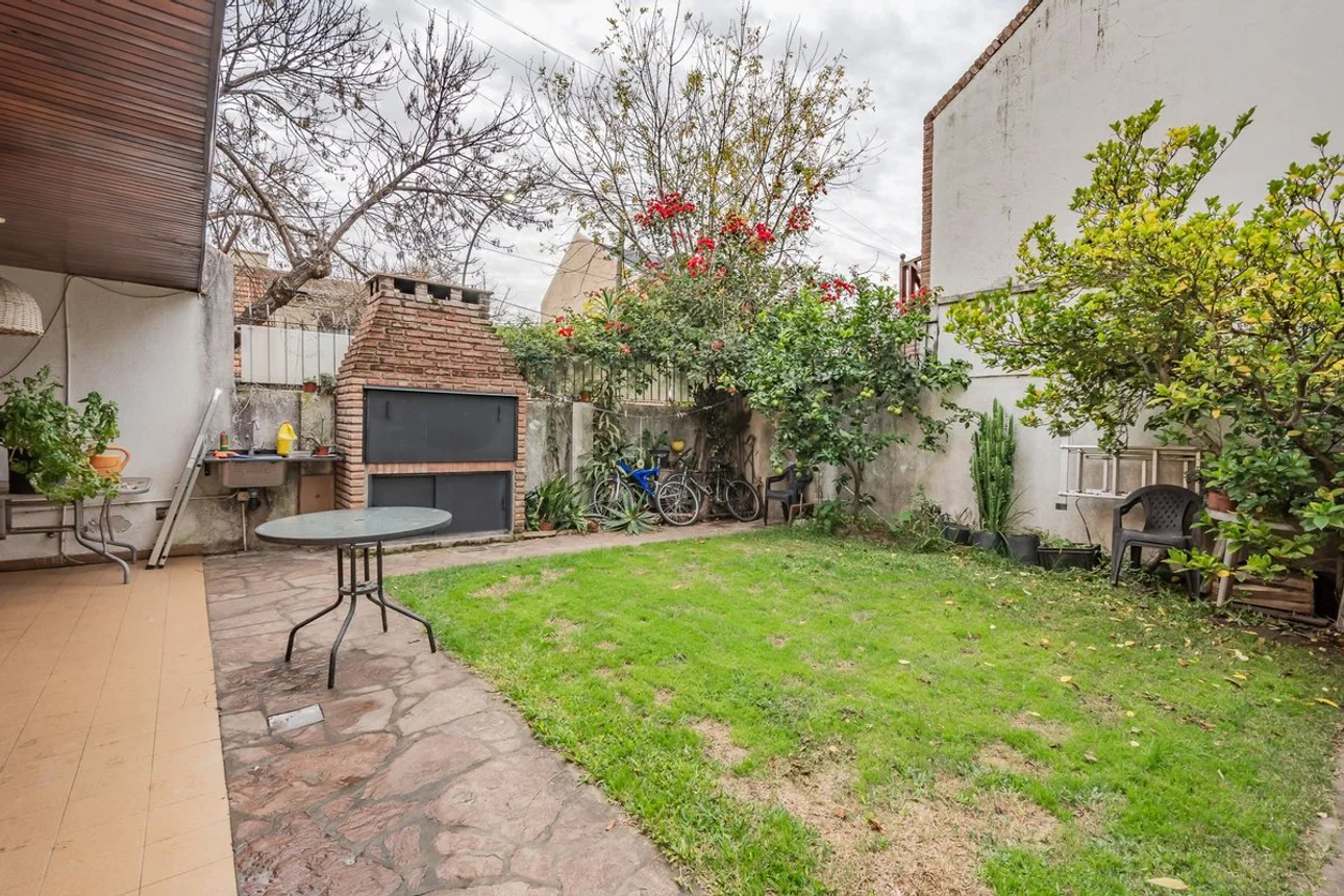 Casa de 5 ambientes en venta en Olivos, Virrey Olaguer y Feliú 2700