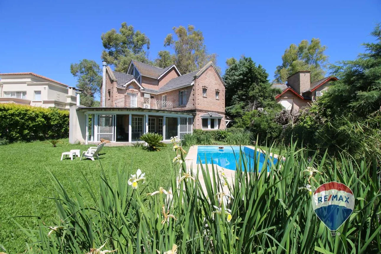 Casa de 6 ambientes en alquiler en Pilar, Pilar del Lago C.c Presidente Peron y Alcorta 2300