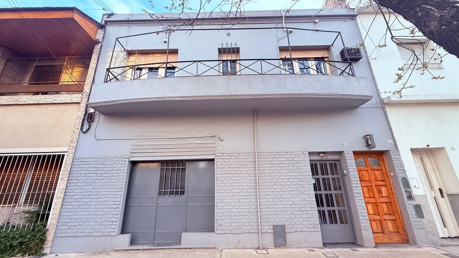 PH de 3 ambientes en venta en Parque Chacabuco, Pumacahua 1100