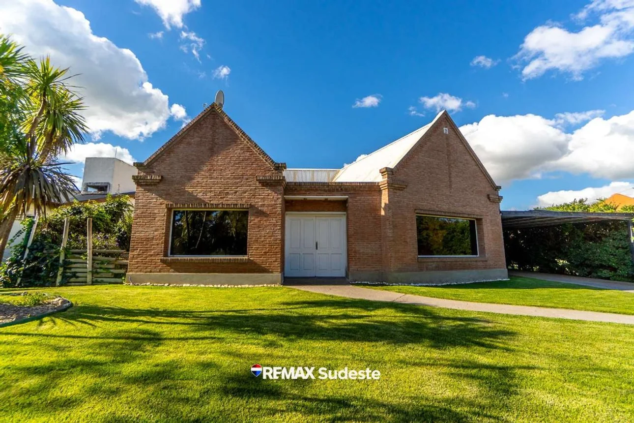 Casa en venta en Bahía Blanca, foto 3