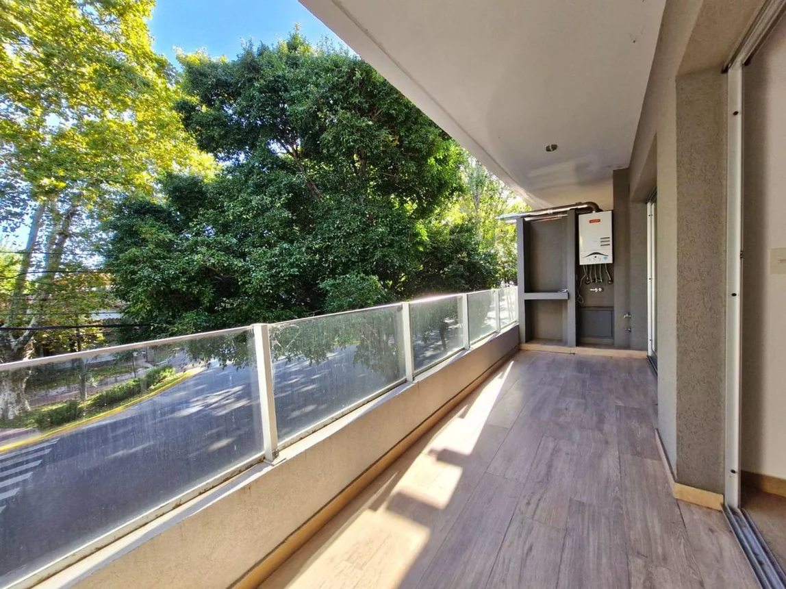 Departamento de 2 ambientes en venta en Victoria, Avenida del Libertador 3300
