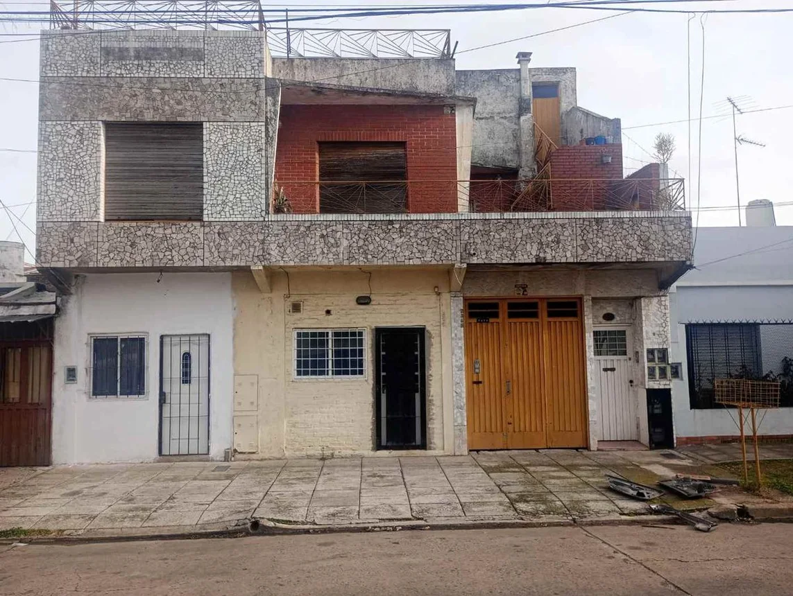PH de 2 ambientes en venta en San Justo, Alberto Lartigau 2300