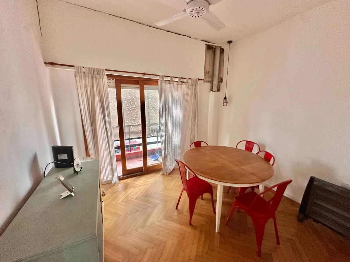 Casa de 7 ambientes en venta en Parque Avellaneda, Remedios 3500, foto 3