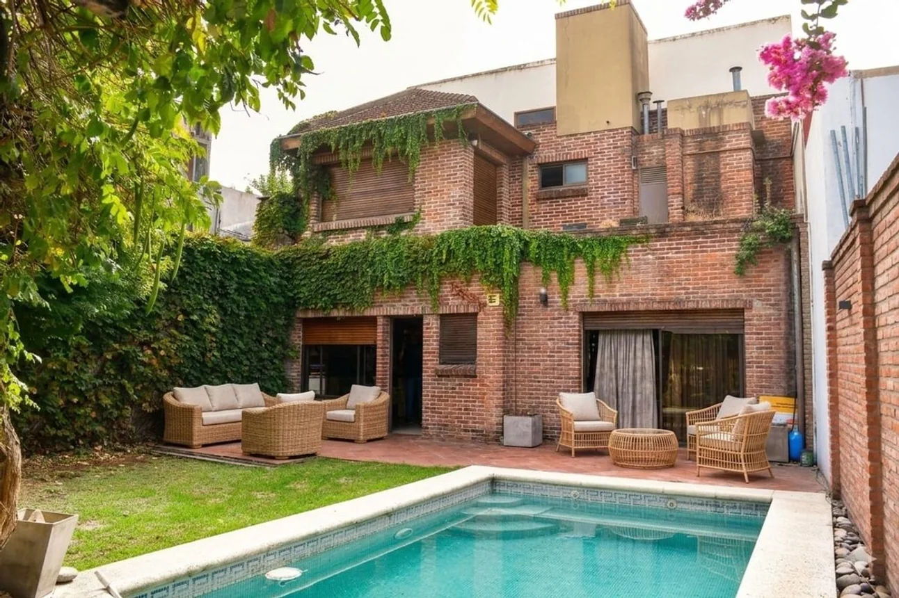 Casa de 4 ambientes en venta en Ituzaingó, Atacama 2000