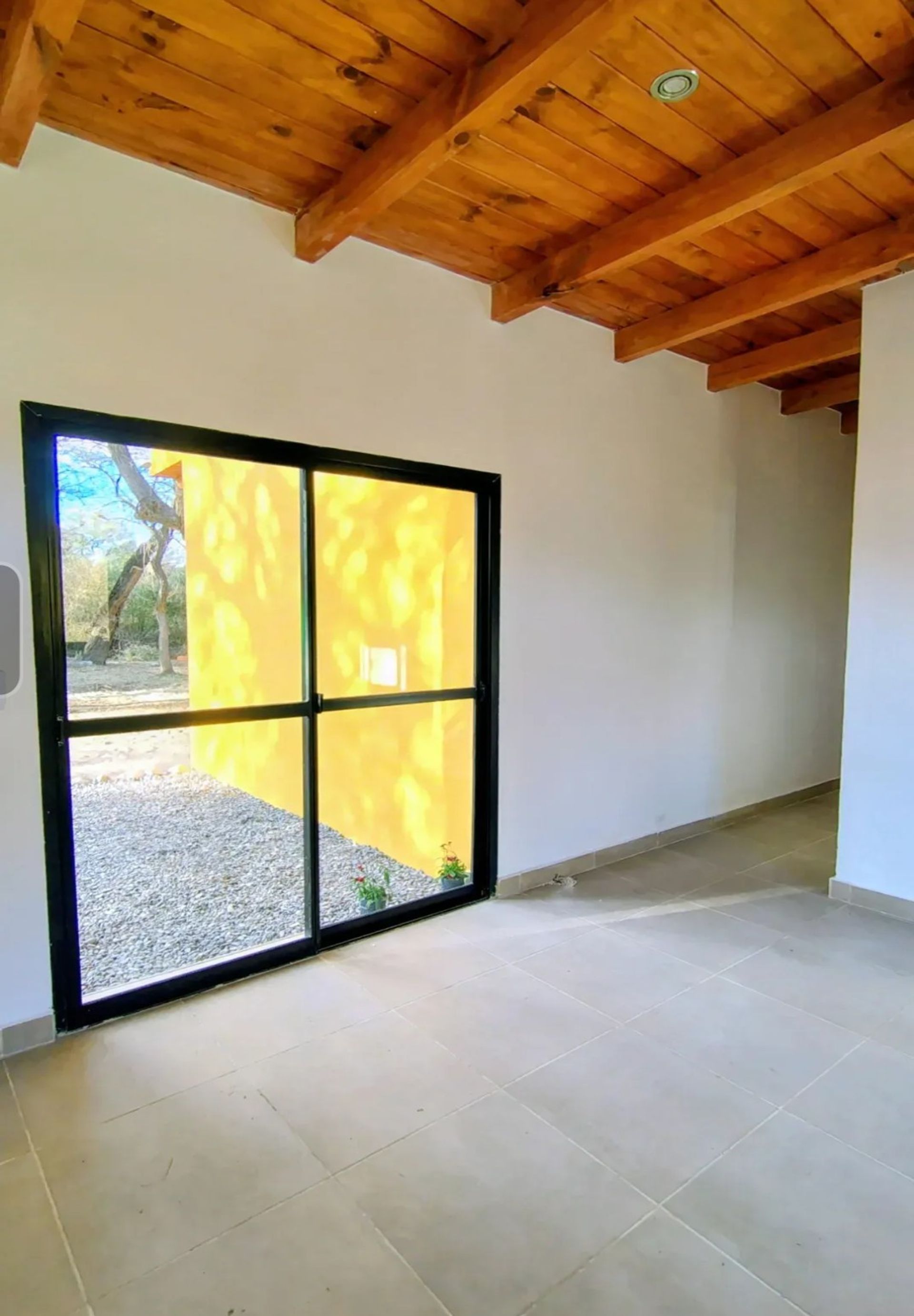 CASA VENTA A ESTRENAR CAFAYATE POSIBILIDAD PERMUTA - foto 8