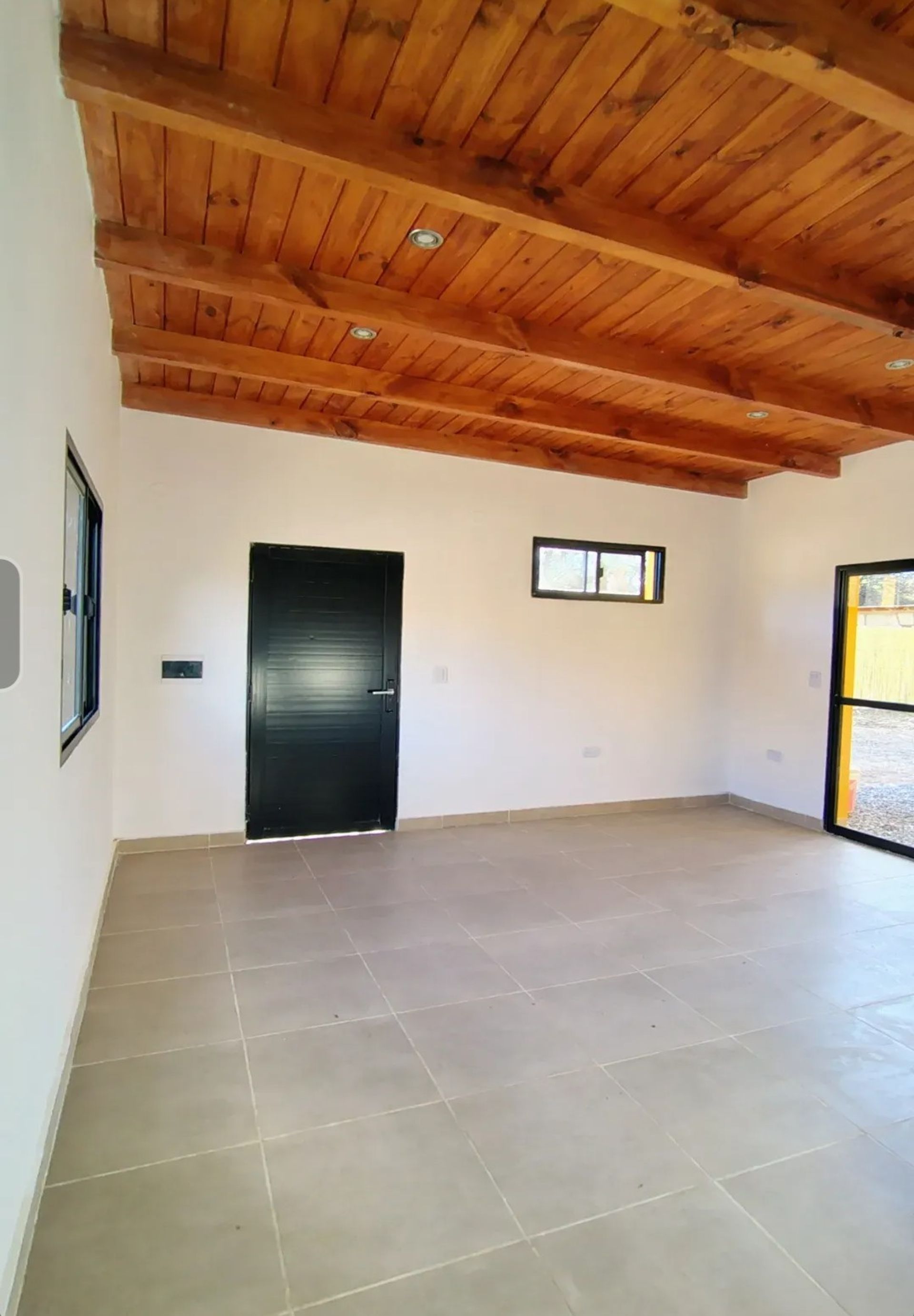 CASA VENTA A ESTRENAR CAFAYATE POSIBILIDAD PERMUTA - foto 7